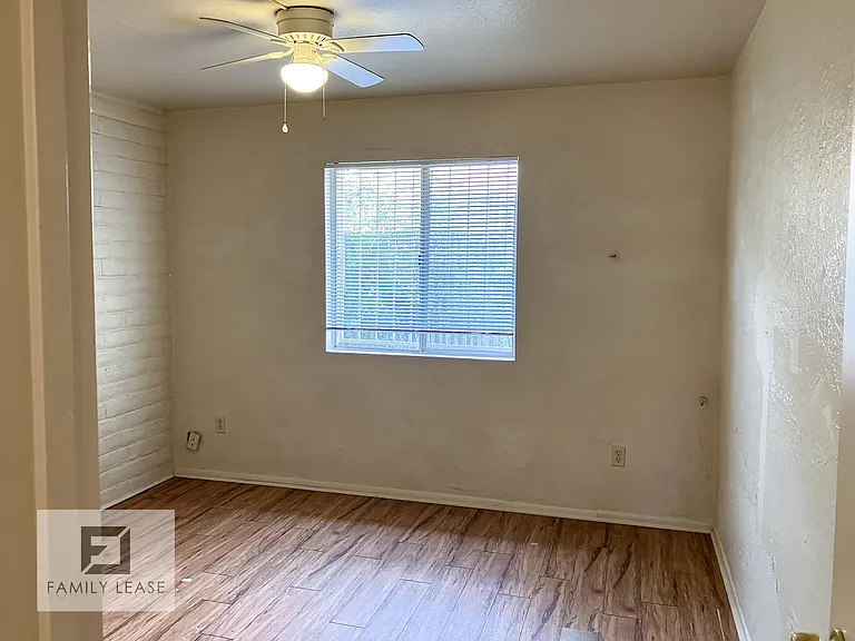 3646 E Blacklidge Dr #9 — Photo 8