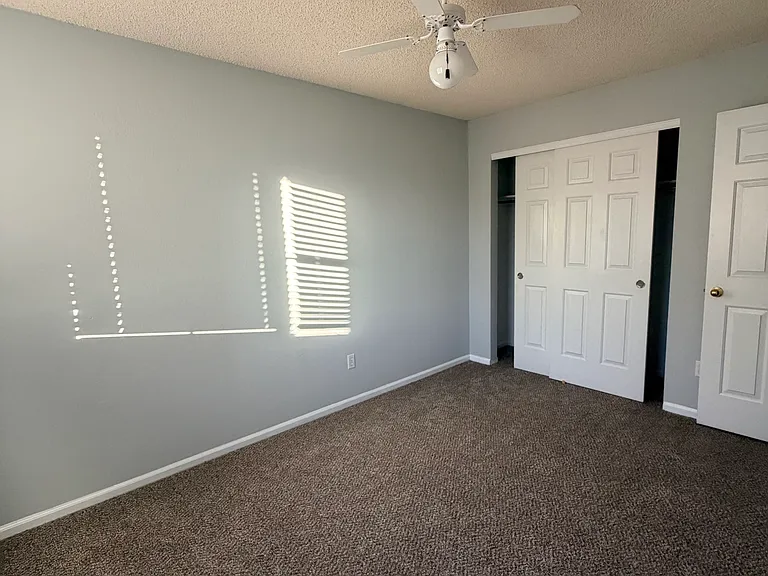 19364 E 40th Pl — Photo 10