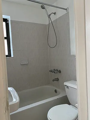 Rented by Bauman Realty Group | media 5