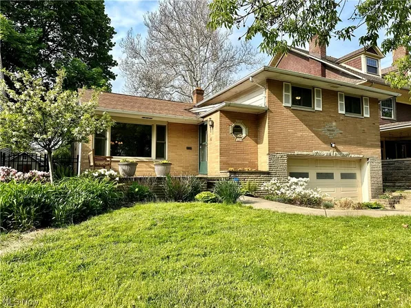 9717 Lake Ave, Cleveland, OH 44102