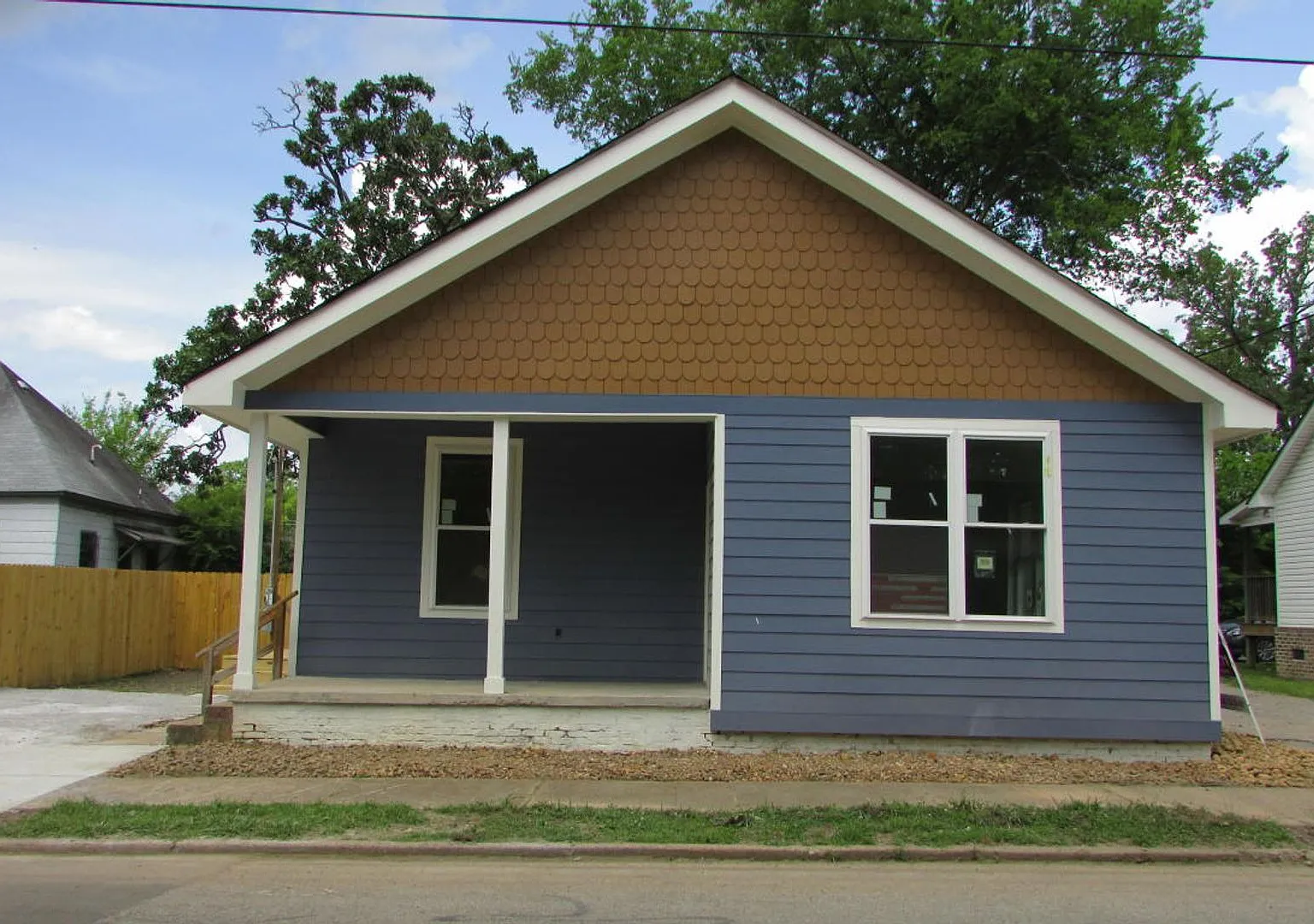 Highland Park Rental! — Photo 1