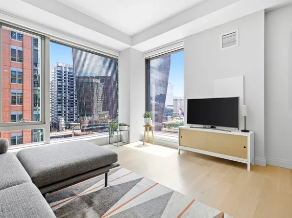 135 Seaport Blvd #1016, Boston, MA 02210