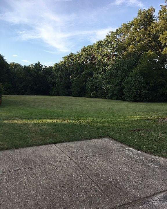 1st image of 4412 Blackstone Dr