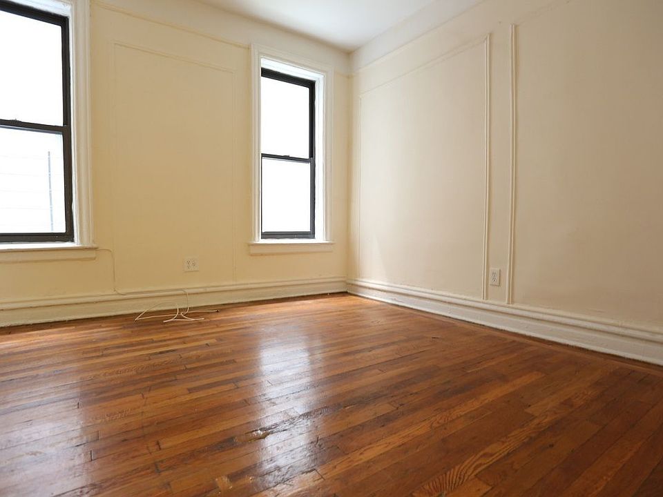 2nd image of 1 Cabrini Blvd APT 1B