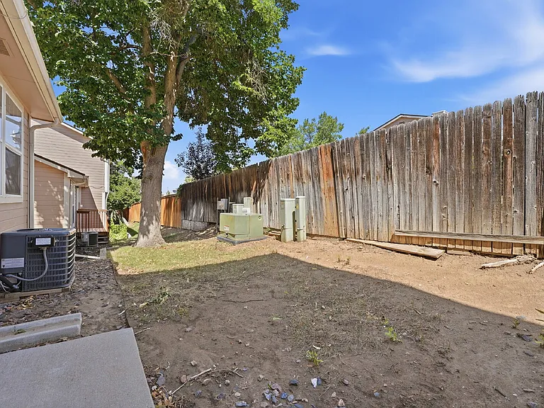 1505 S Ouray Cir #D — Photo 19