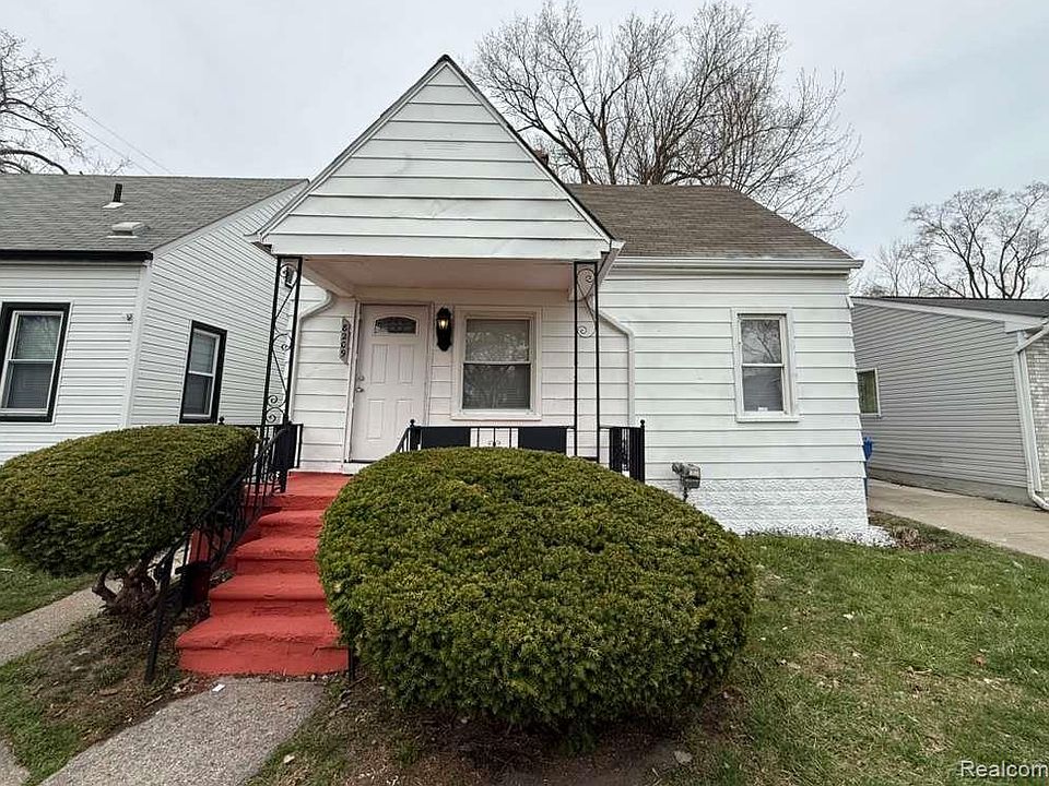 1st image of 8209 Orchard Ave