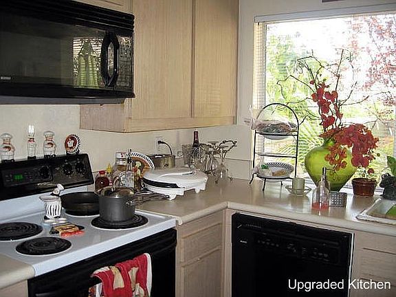 Light & Bright Kitchen
