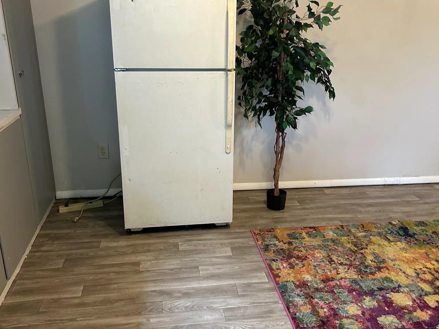 2519 S Krameria St — Photo 4