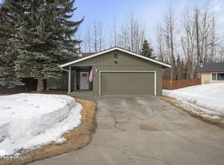 18838 Sutwik Cir, Eagle River, AK 99577