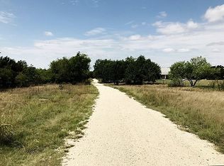 297 Old Ranch Rd, China Spring, TX 76633