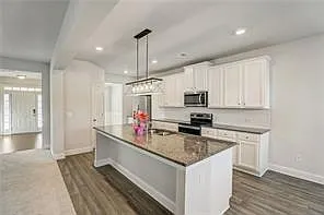 3601 Deaton Trl — Photo 8