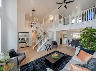 40 S Edforth Rd NW, Calgary, AB T3A3V7