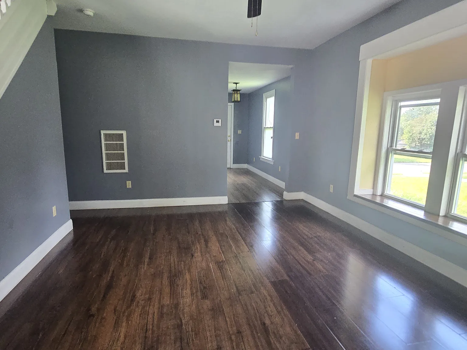 3 bed, $1,500 — Photo 2