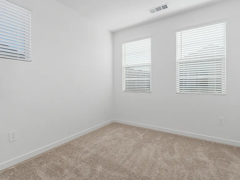 2638 E Lincoln Paseo #2638 — Photo 17