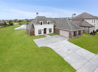 306 Lac Calcasieu Dr, Luling, LA 70070