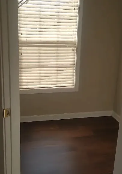 Master Bedroom Walk-in closet