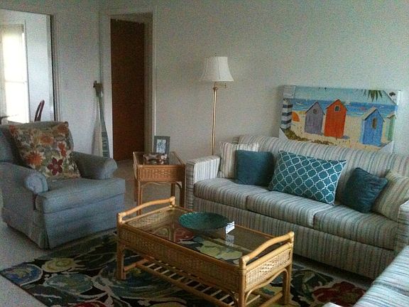 5th image of 1720 Edith Ave