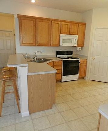 5th image of 4326 S Fall Lake Dr