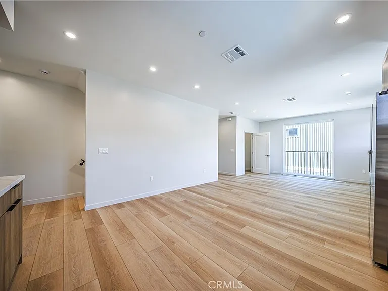 6093 La Prada St — Photo 7