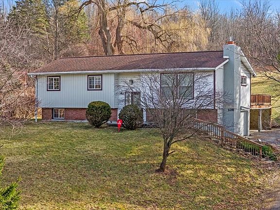 2nd image of 109 Pine Tree Rd #2