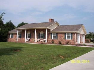 738 Friendly Grove Ch Rd, Millers Creek, NC 28651