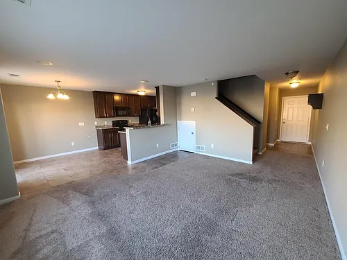 2613 Douglas Pl SE Photo 1