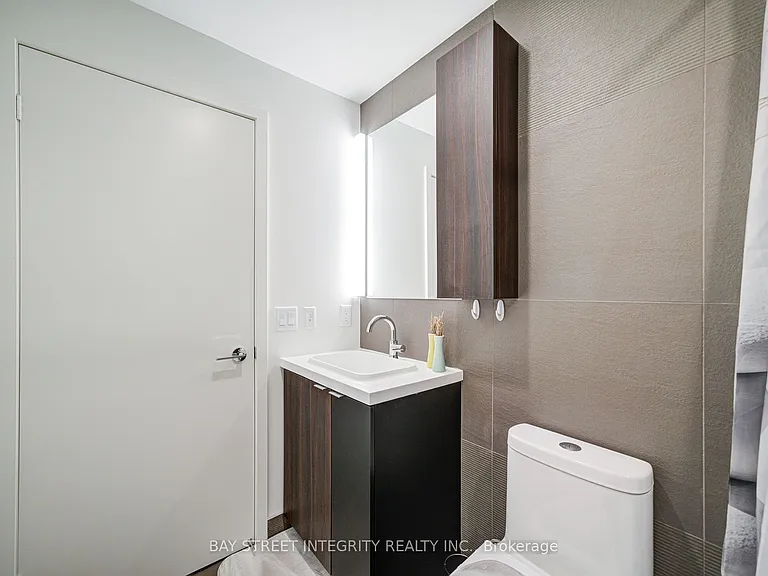 15 Mercer St #2102 — Photo 7