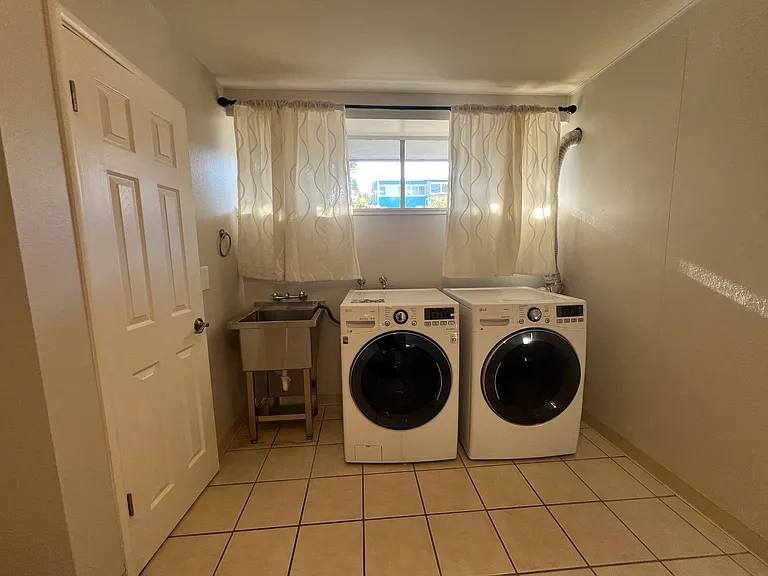 18798 Center St — Photo 15