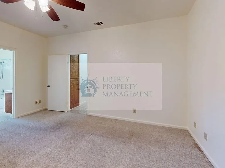3936 Felton Way — Photo 11