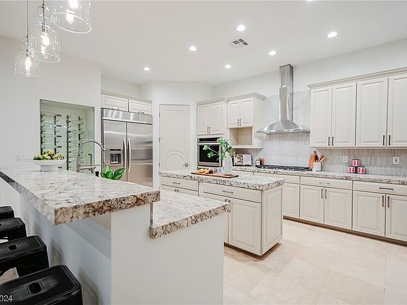 4th image of 5565 Sierra Brook Ct