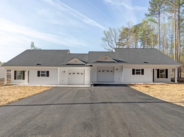 32 W 3rd Ave, Alberta, VA 23821