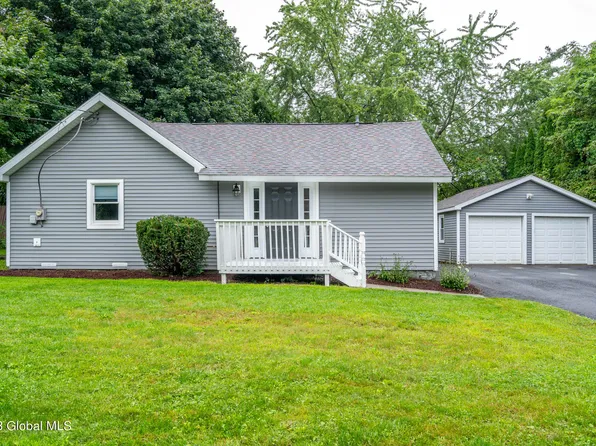 52 Guideboard Road, Waterford, NY 12188