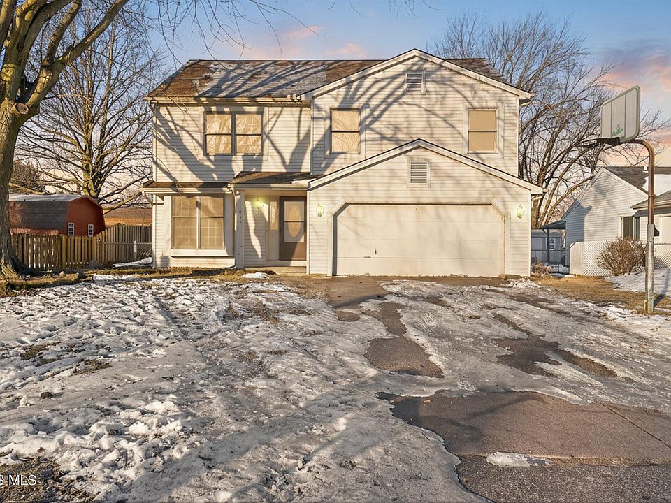 1st image of 1957 Carvelle Dr