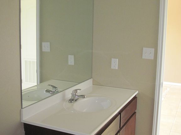 3rd image of 2619 Florencia Ave APT C