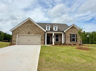 5504 Tullis Dr, Gainesville, GA 30507