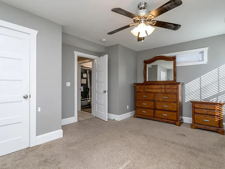 1514 Richardson St — Photo 5