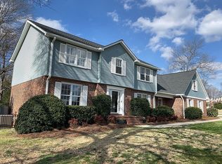 101 Creekside Rd, Greer, SC 29650