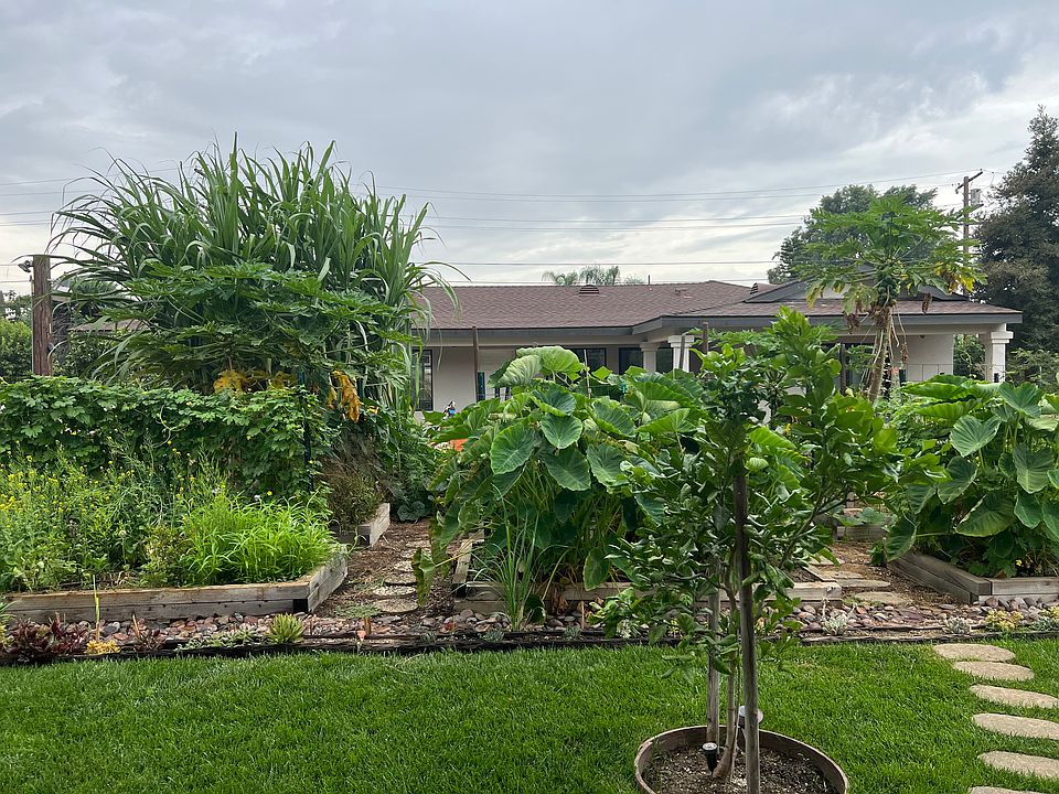 1st image of 4810 Rubidoux Ave