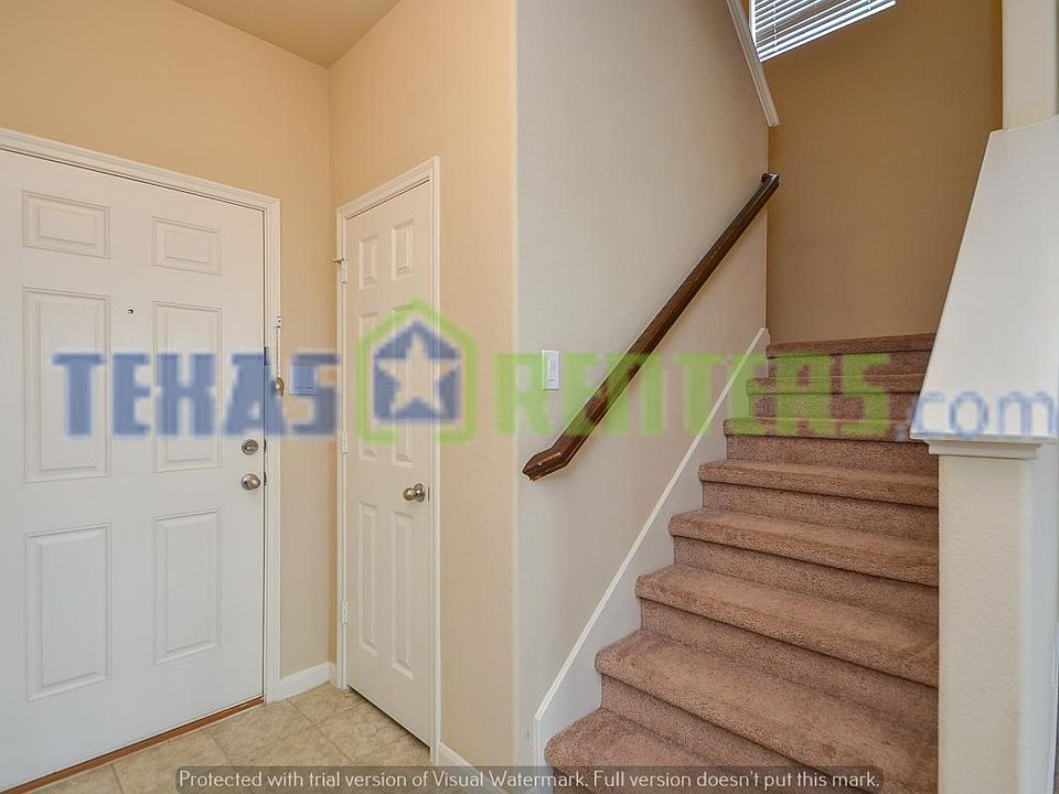 1st image of 10111 Mariposa Green Ct