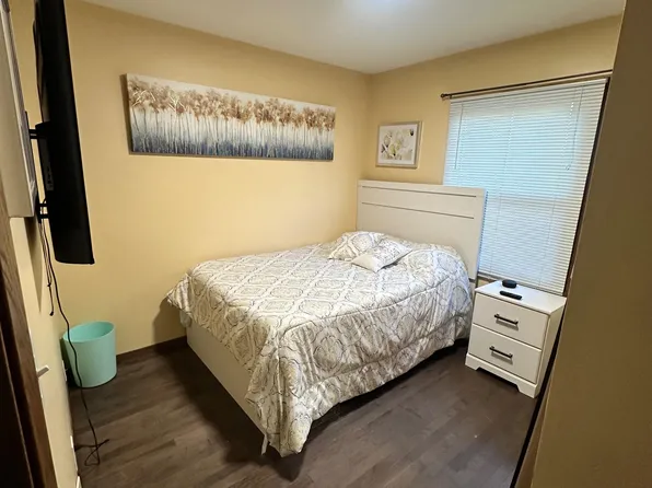 (undisclosed Address), Milwaukee, WI 53224