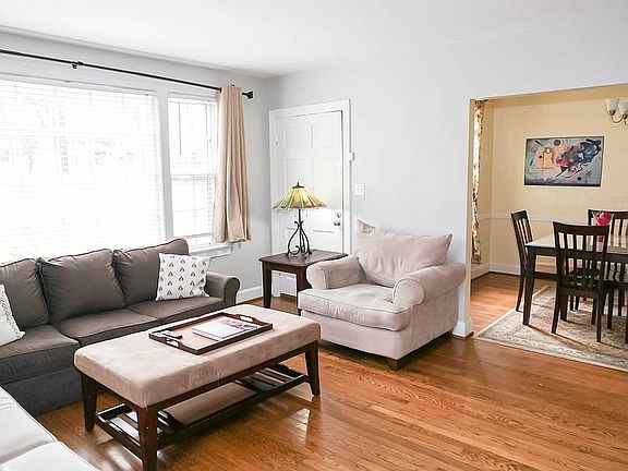 3rd image of 327 Lawndale Dr