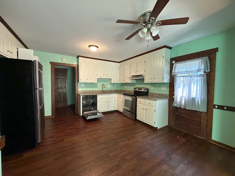 10224 Redbridge Rd — Photo 10