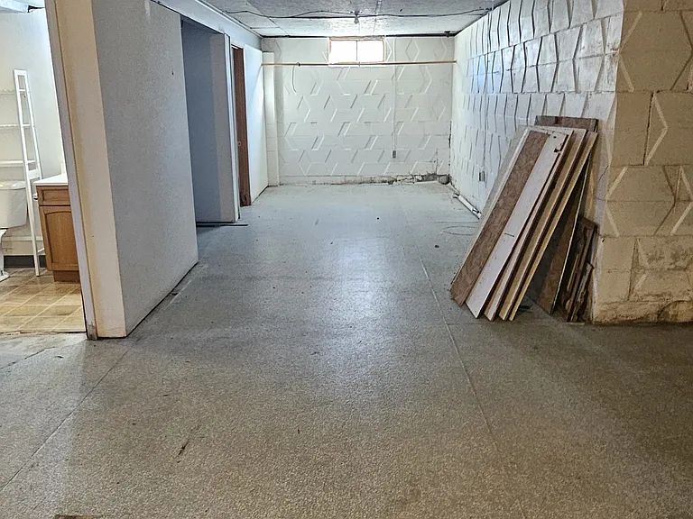 2132 Waterloo Rd #1 — Photo 6