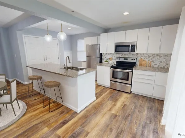 9 E Sherwood Ave, Hampton, VA 23663