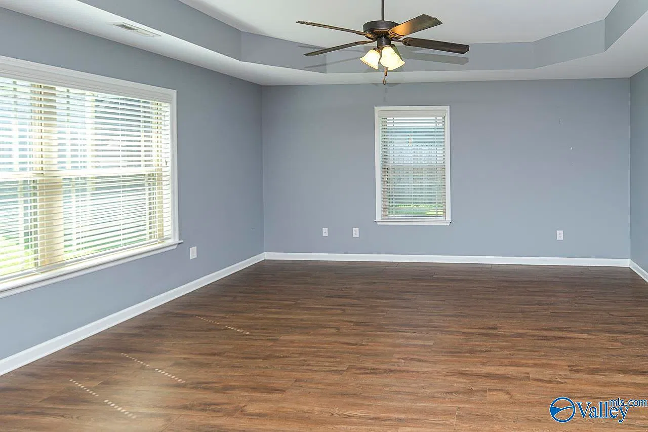 4 bed, 2.0 bath, 1774 sqft, $1,650 — Photo 4