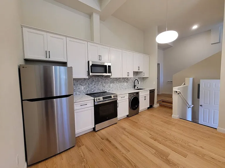 411 Fairmount Avenue — Photo 41