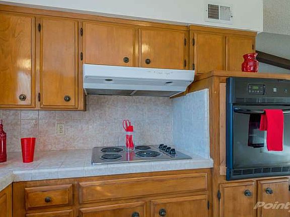 2865 N Miami Ave Clovis CA-small-004-5-15-666x445-72dpi