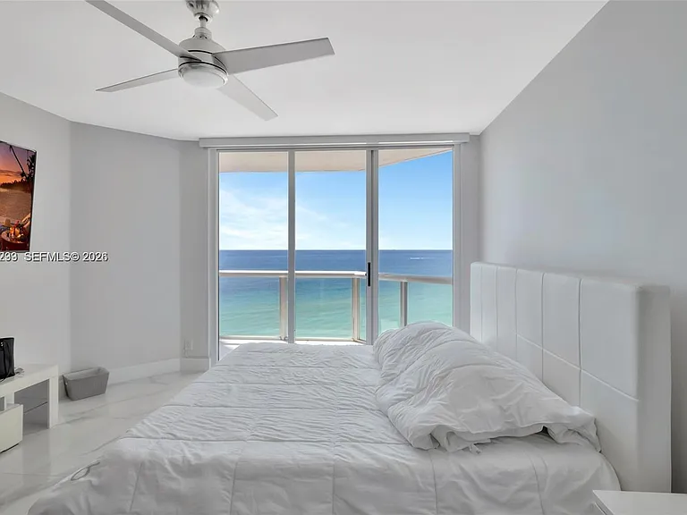 16425 Collins Ave #1612 — Photo 16