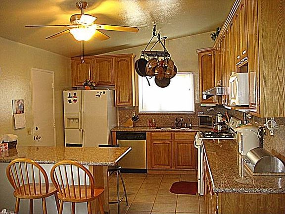 Gourmet Kitchen