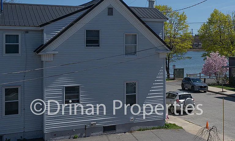 Ocean St — Photo 22